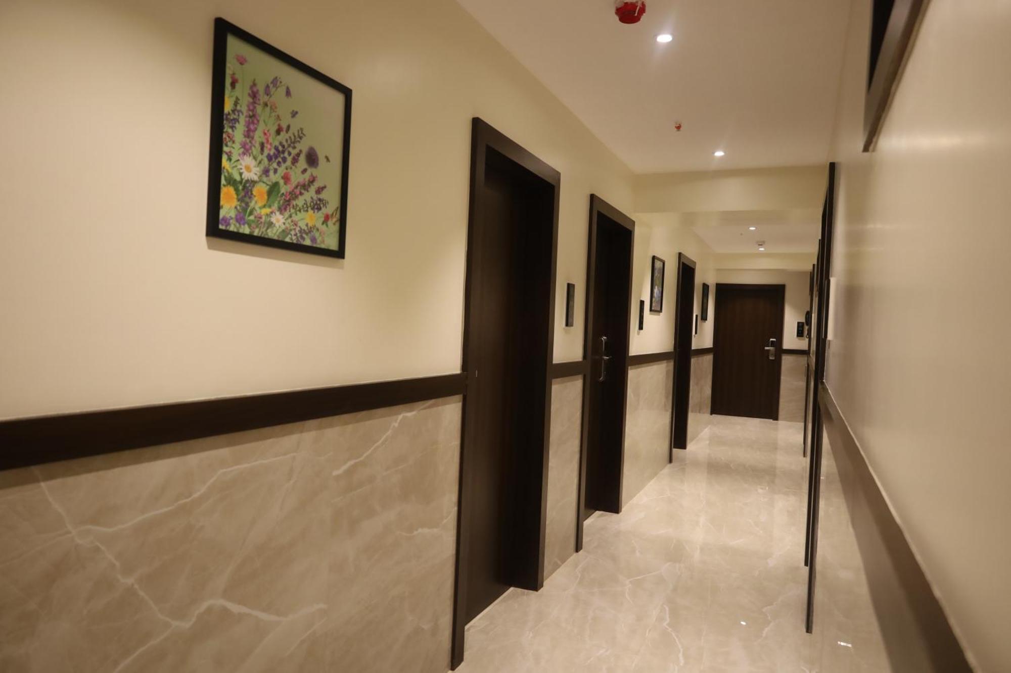 Hotel Prestige Residency Тхане Экстерьер фото